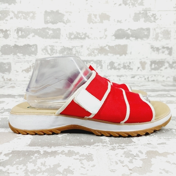 NEW Clarks Red & White Canvas Slides Summer Sandals Shoes M850 - Picture 5 of 11